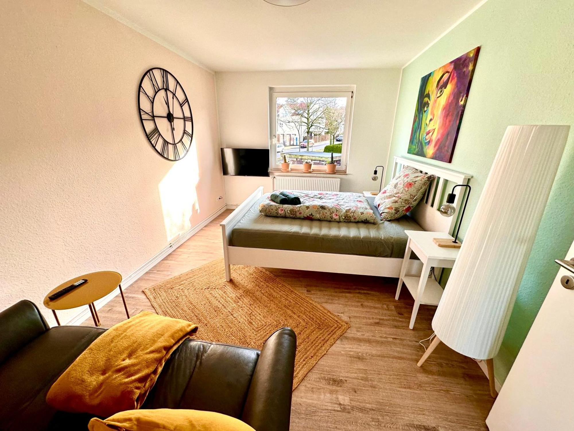 Akram Appartement III - Ruhig, Stadtnah 힐데스하임 외부 사진